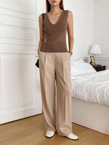 DAZY 素色V領背心上衣 - 駝色 - 查看 3