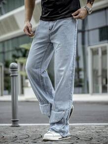 Manfinity LEGND Men Flap Pocket Detail Straight Leg Jeans
