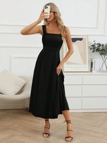 SHEIN Privé 素色百褶下擺吊帶洋裝 - 黑色 - 查看 3