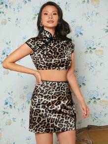 EastFlair Leopard Print Contrast Binding Crop Top & Split Hem Skirt