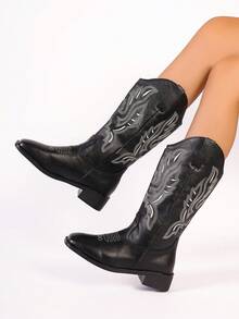 Fashionable Chunky Heel Versatile Western Cowboy Booties With V-cut & Embroidery Detail, Square Toe Riding Boots, Vintage Style - Black - View 3