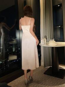 DAZY Đầm dạ hội trễ vai xếp nếp trơn - Màu be - Xem 2