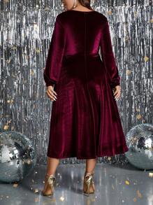 SHEIN Clasi Plus Size Velvet Lantern Sleeve Dress - Burgundy - View 2