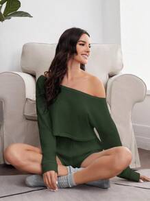 Miss Vinta Solid Color Cropped Top And Shorts Casual Outfit Set, Winter Clothes