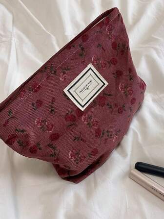 1Pc Red Rose Cute Small And Fresh Soft Flowers Large Capacity Hexagonal Bag Makeup Bag For Women Girls,Makeup Bag Makeup Pouch Skincare Bag Toiletry Bag Packing Cubes,Travel Essentials Cruise Essentials Dorm Essentials,Wedding Bridesmaid Gifts,Mom Gifts,Birthday Gifts,Gifts For Friends And Teachers,Home Decor,Bathroom Livingroom Bedroom Decor,Bathroom Organizer,Jewelry Organizer,Lip Oil Organizer,Nail Polish Organizer Storage Makeup Organizer Makeup Case Makeup Travel Toiletry Organizer Essentials Gifts Storage Zipper Accessories Nail