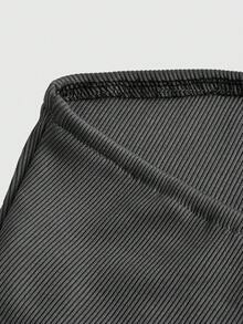 ROMWE Goth 交叉印花抹胸上衣 - 灰色 - 查看 4