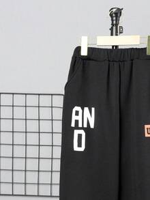 SHEIN 男大童寬鬆運動褲帶大學字母圖案和彈性袖口 - 黑色 - 查看 5