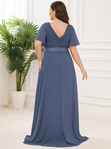 EVERPRETTY Plus Ruched Bust Butterfly Sleeve Chiffon Bridesmaid Dress - Dusty Blue - View 2