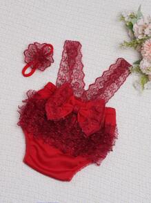 SHEIN Baby Girl Contrast Lace Bow Front Bodysuit & Headband Photo Outfit - Red - View 2