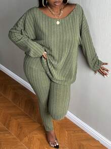 Slaydiva Plus Drop Shoulder Tee & Leggings - Army Green - View 1