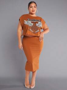 Shein Sxy 女士加大尺寸翅膀和字母印花t恤裙套裝,新年女裝套裝