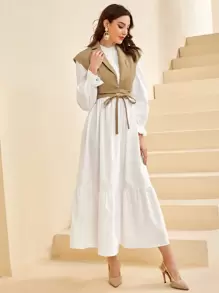 Seusyu 荷叶边下摆连衣裙和前系带背心夹克两件套 - 卡其色 - 查看 3