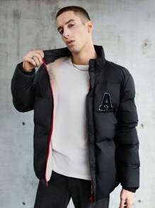 Manfinity RebelGame Áo khoác nam dáng rộng có miếng vá nhiệt lót đệm - màu đen - Xem 1