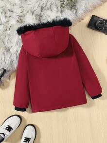 SHEIN 男小童字母補丁細節毛茸邊連帽加絨內裏外套 - 酒紅色 - 查看 2