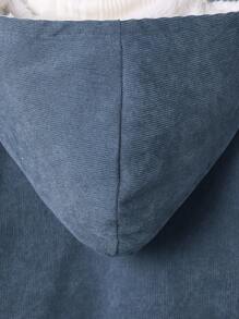 SHEIN 男小童翻蓋口袋毛絨內襯連帽襯衫無毛衣