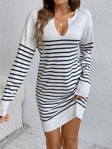 SHEIN Frenchy 條紋圖案缺口領落肩袖毛衣洋裝 - 黑與白 - 查看 4