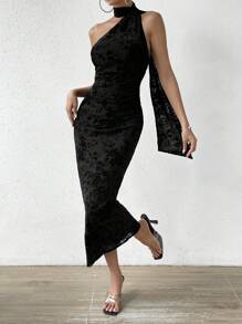 Allurite Split Sleeve Backless Velvet Halter Bodycon Dress Open Back Dress - Black - View 4