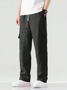 Manfinity EZcore 男士宽松工装裤，带字母贴片装饰、翻盖口袋和侧抽绳腰带，秋季