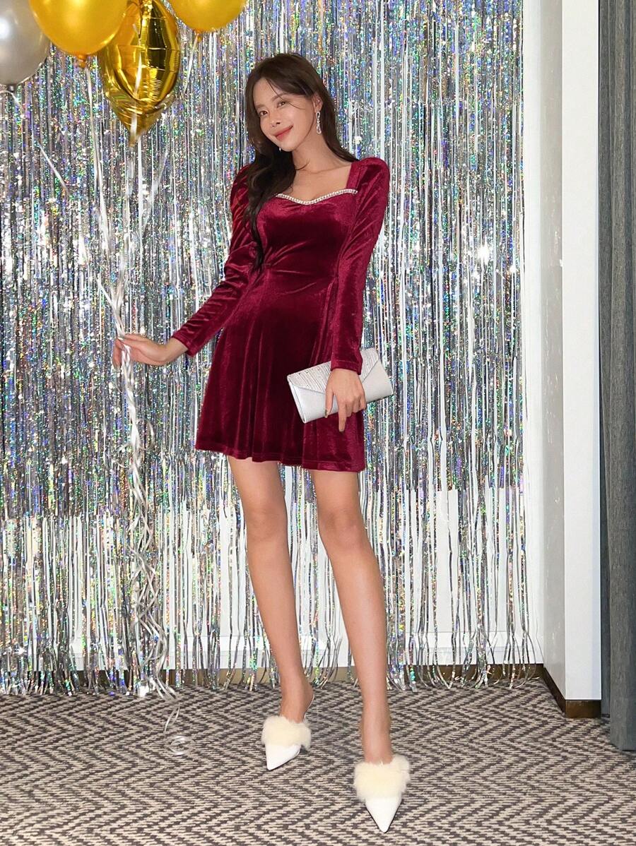 DAZY 甜心领泡泡袖丝绒连衣裙舞会礼服，秋季红色女装圣诞节优雅女装 - 紅色 - 查看 1