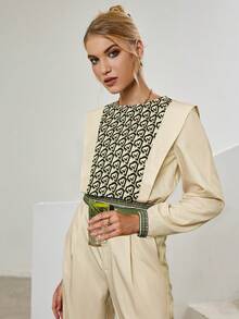 Sollinarry 地球印花上衣和斜口袋褲子 - 卡其色 - 查看 3