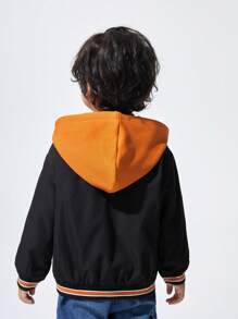 SHEIN جاكيت بطباعة أحرف مقلم مخطط بطباعة تيدي قبعة بدون كنزة صوف ولد طفل