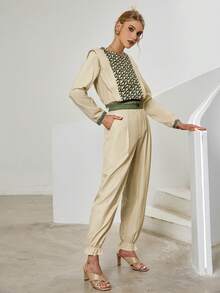 Sollinarry 地球印花上衣和斜口袋褲子 - 卡其色 - 查看 6