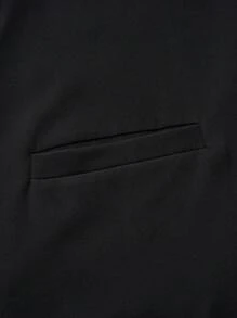 SHEIN LUNE 大碼素色開門襟口袋細節西裝外套 - 黑色 - 查看 3