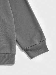 ROMWE MEN Goth 男士交叉&標語圖案落肩袖抽繩連帽衫 - 灰色 - 查看 4