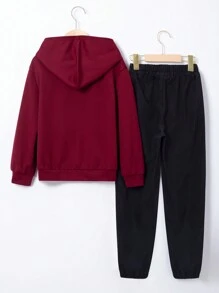 SHEIN 男大童日文和人像圖案連帽衫和腰部抽繩衛褲 - 酒紅色 - 查看 2