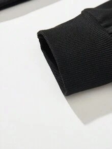 Manfinity EMRG 大碼熊和標語圖案袋鼠口袋抽繩連帽衫 - 黑色 - 查看 4