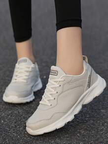 Women Solid Color Lace-Up Casual Lightweight Comfort Student Sneakers, Suitable For All Seasons, Beige