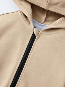 SHEIN 男小童字母貼布拉鏈連帽衫和運動褲 - 杏色 - 查看 7