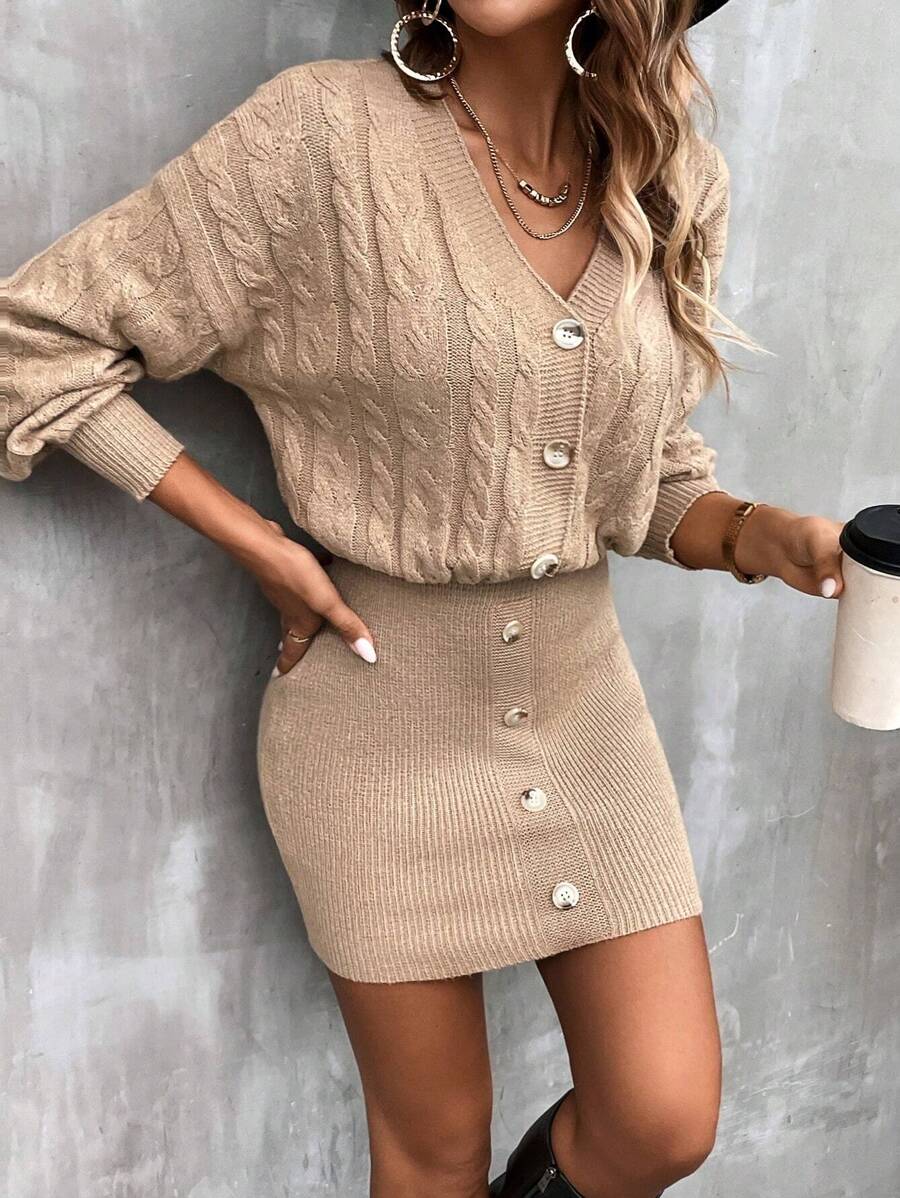 LanaWest 麻花編織落肩袖紐扣細節毛衣洋裝