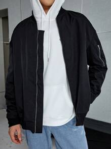 Manfinity Roghcode Men's Skeleton Print Drop Shoulder Oversized Outdoor Windbreaker Jacket - Black - View 2