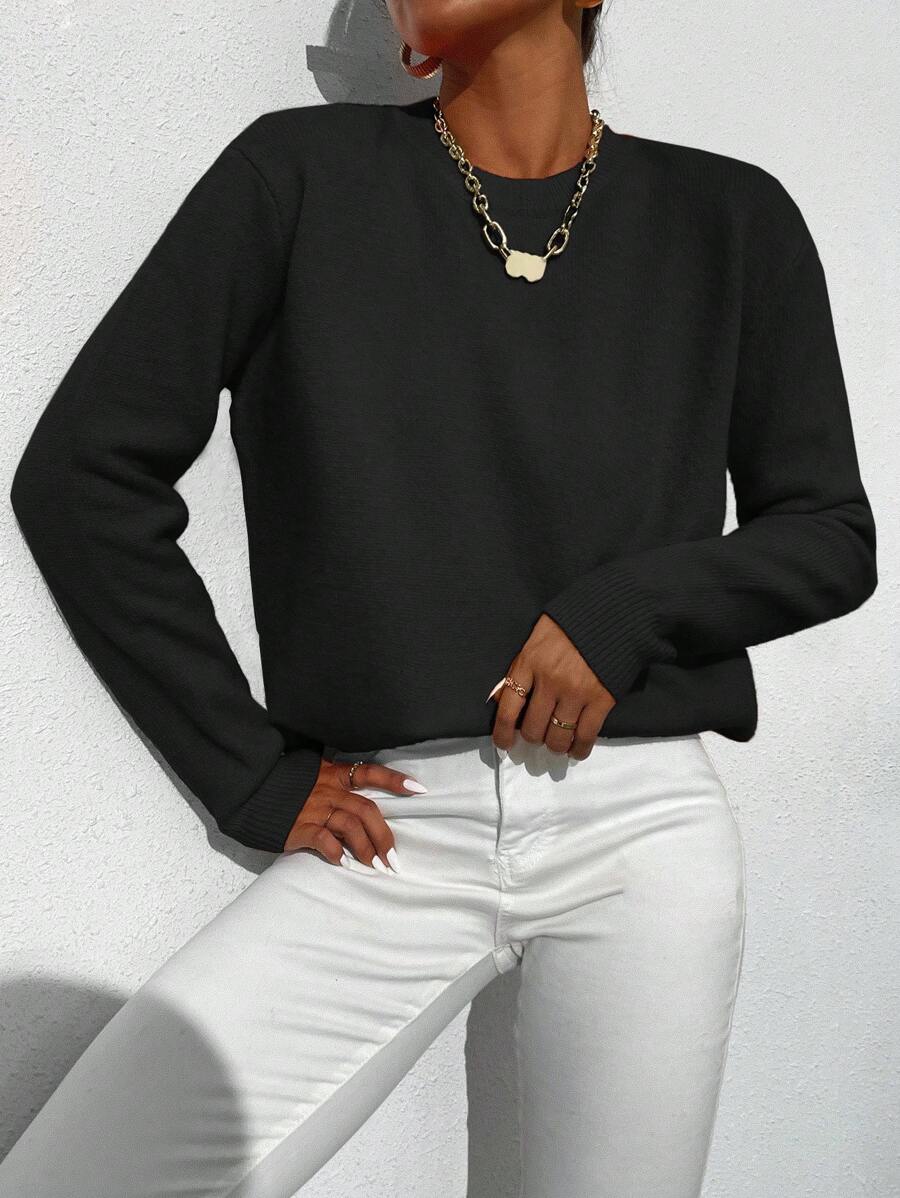 SHEIN Essnce 素色圓領套頭毛衣 - 黑色 - 查看 1