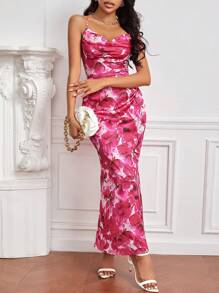 SHEIN Privé 印花垂領吊帶洋裝 - 玫紅色 - 查看 4