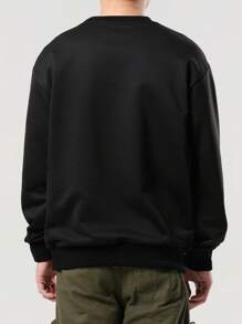 Manfinity Hypemode Men Letter Graphic Sweatshirt - Black - View 2