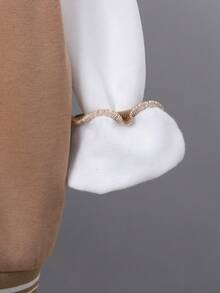 SHEIN 男大童字母圖案補丁細節雙色學院風夾克無連帽衫 - 彩色 - 查看 5