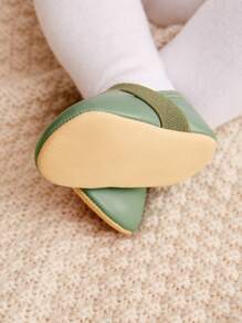 Cozy Pixies Zapatos planos dulce con cómodo estilo princesa con cinta para infantes con jóven niños - Verde - Ver 3