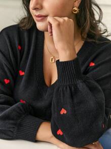 SHEIN Frenchy Plus Heart Embroidery Lantern Sleeve Sweater - Black - View 9