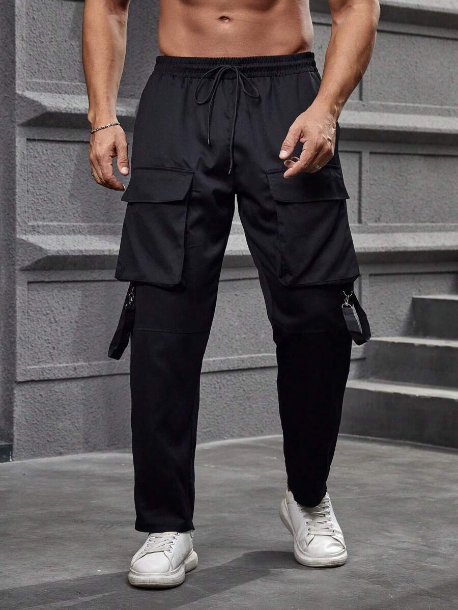 Manfinity LEGND Men Plus Loose Flap Pocket Buckle Detail Drawstring Waist Cargo Pants - Black - View 1