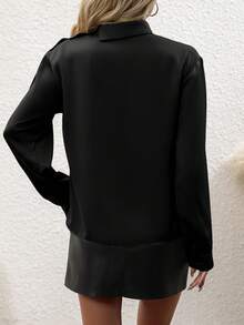 SHEIN Privé Solid Mock Neck Keyhole Back Satin Blouse - Black - View 2