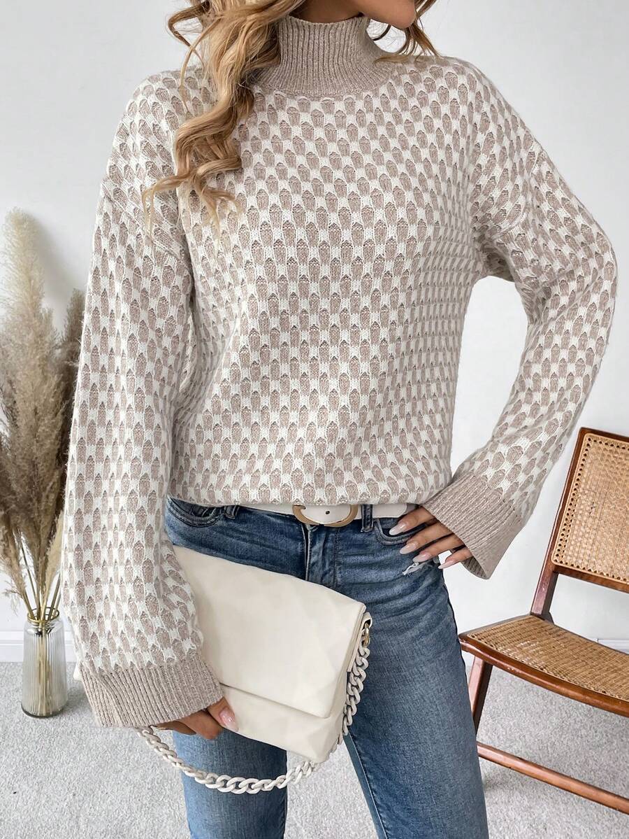 SHEIN Frenchy 菱形印花高領落肩袖套頭毛衣 - 卡其色 - 查看 1