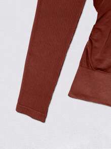 Easithlete 无缝高腰镂空后背运动套装 - 咖啡棕 - 查看 5