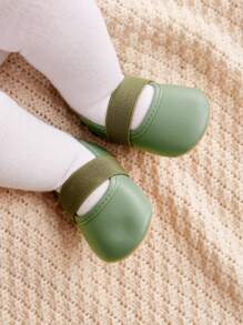 Cozy Pixies Zapatos planos dulce con cómodo estilo princesa con cinta para infantes con jóven niños - Verde - Ver 2