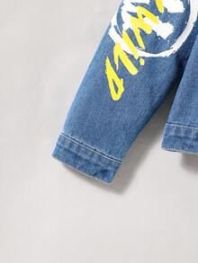 SHEIN Cậu bé Tween 1 Miếng Đồ họa Chữ cái Túi có nắp Áo khoác denim - Rửa tối - Xem 5