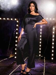 Zolique 不對稱領蝙蝠袖緞面連身褲 - 黑色 - 查看 4