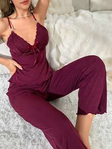 con encaje en contraste ribete en forma de lechuga Top de tirantes con pantalones Conjunto de pijama - Morado - Ver 3