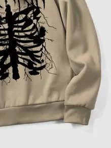 ROMWE MEN Grunge Punk 男式骷髅印花袋鼠口袋抽绳连帽衫，适合万圣节和学校 - 卡其色 - 查看 3