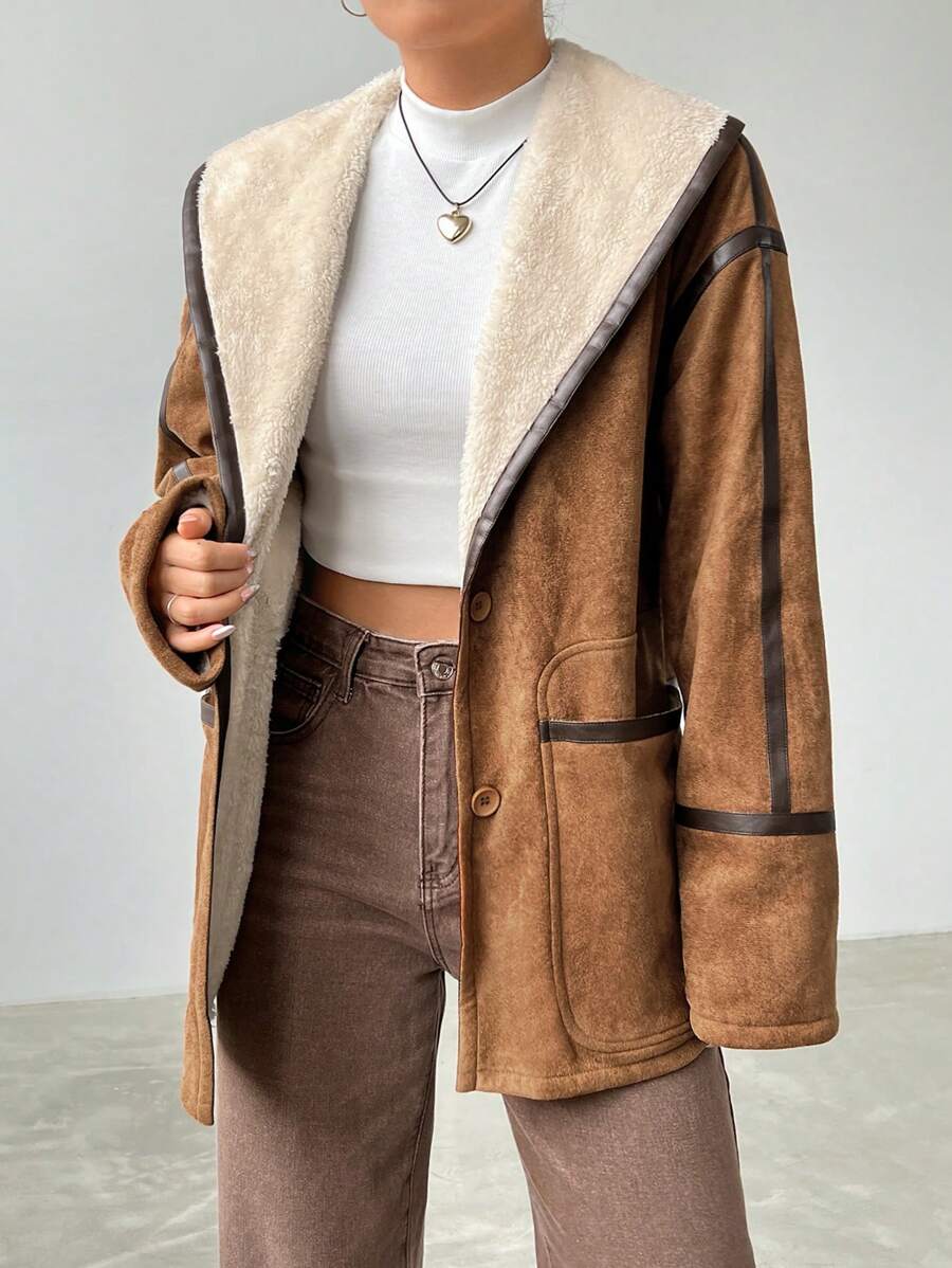 Muchica 雙口袋毛絨內襯大翻領毛絨內襯落肩袖毛絨內襯外套 - 棕色 - 查看 1